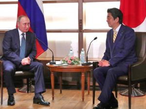 b_385_225_16777215_0_0_images_news_2014_Politic_putinabe.jpg