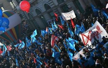 b_385_225_16777215_0_0_images_news_2014_Politic_strike.jpg