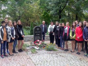 b_385_225_16777215_0_0_images_news_2016_semenivschyna_09_20160929_5.jpg
