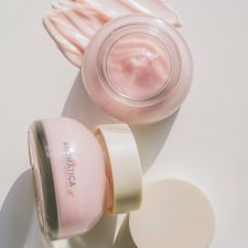 b_385_225_16777215_0_0_images_news_2023_aromatica-reviving-rose-infusion-cream-1.jpeg