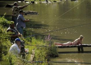 b_385_225_16777215_0_0_images_tov-sapsan_2014_fishing_humor_ribalka_prikol5.jpg